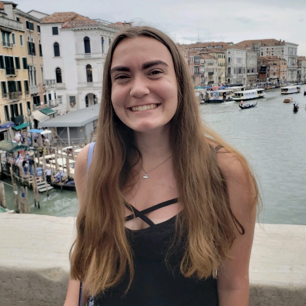 Meet your Posher, Kaylee